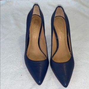 Coach Navy Blue Pump .